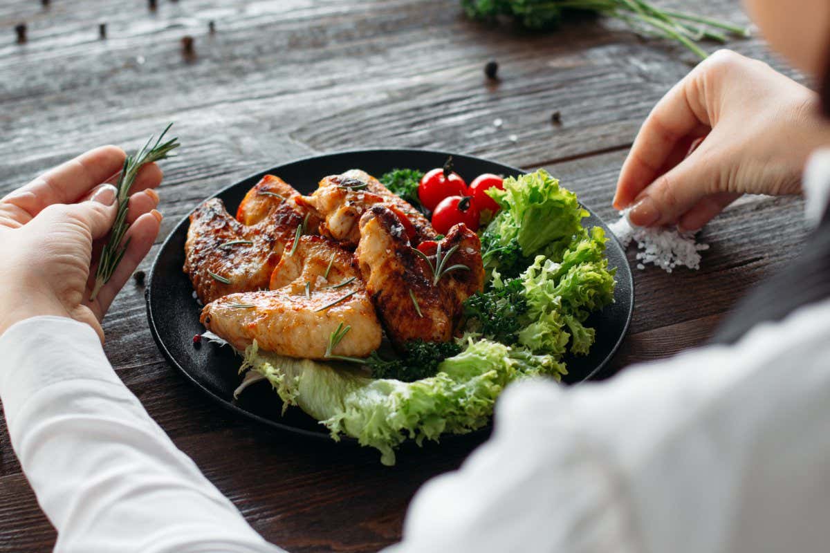 An artificial intelligence that analyses the microbiome and then recommends personalised diets may relieve chronic constipation more effectively that the standard treatment