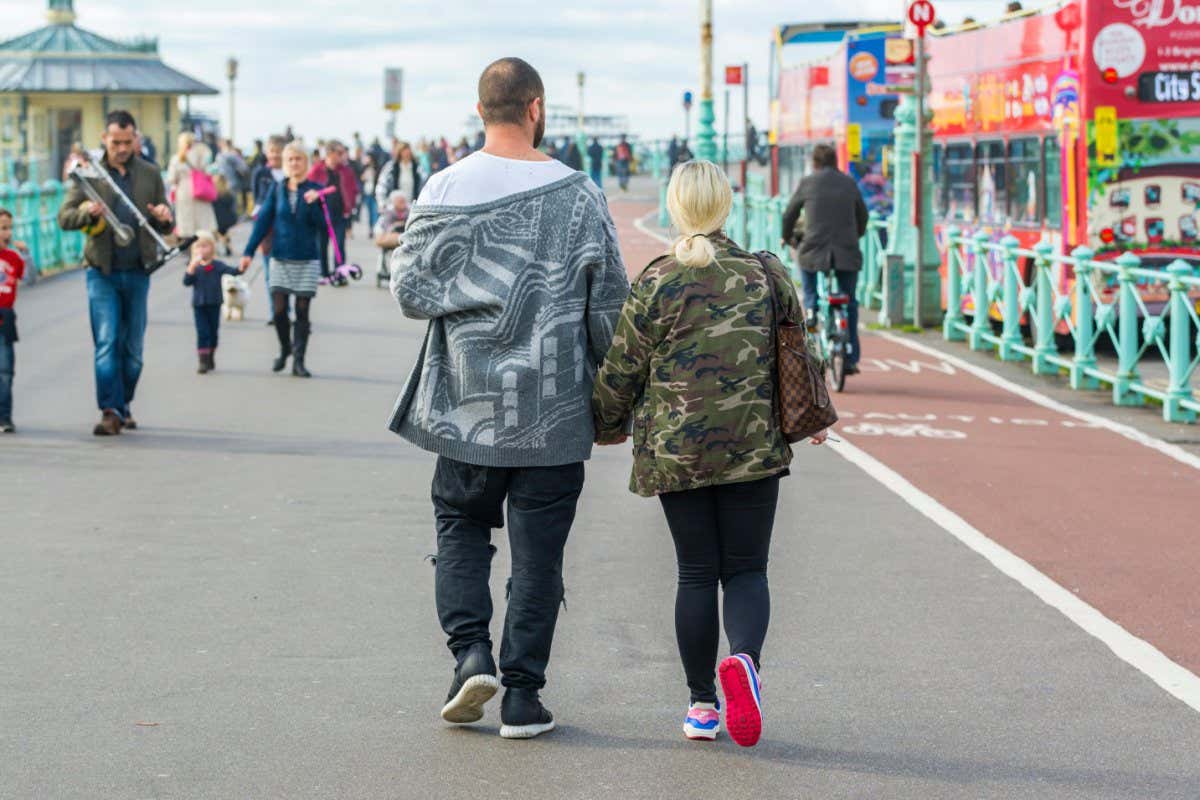 Tall man and short woman