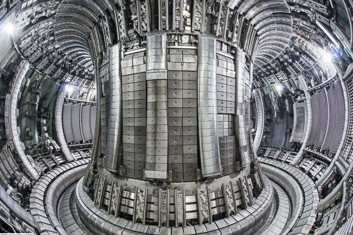 https://ccfe.ukaea.uk/resources/#gallery JET tokamak