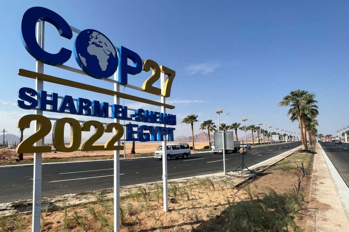 COP27 sign