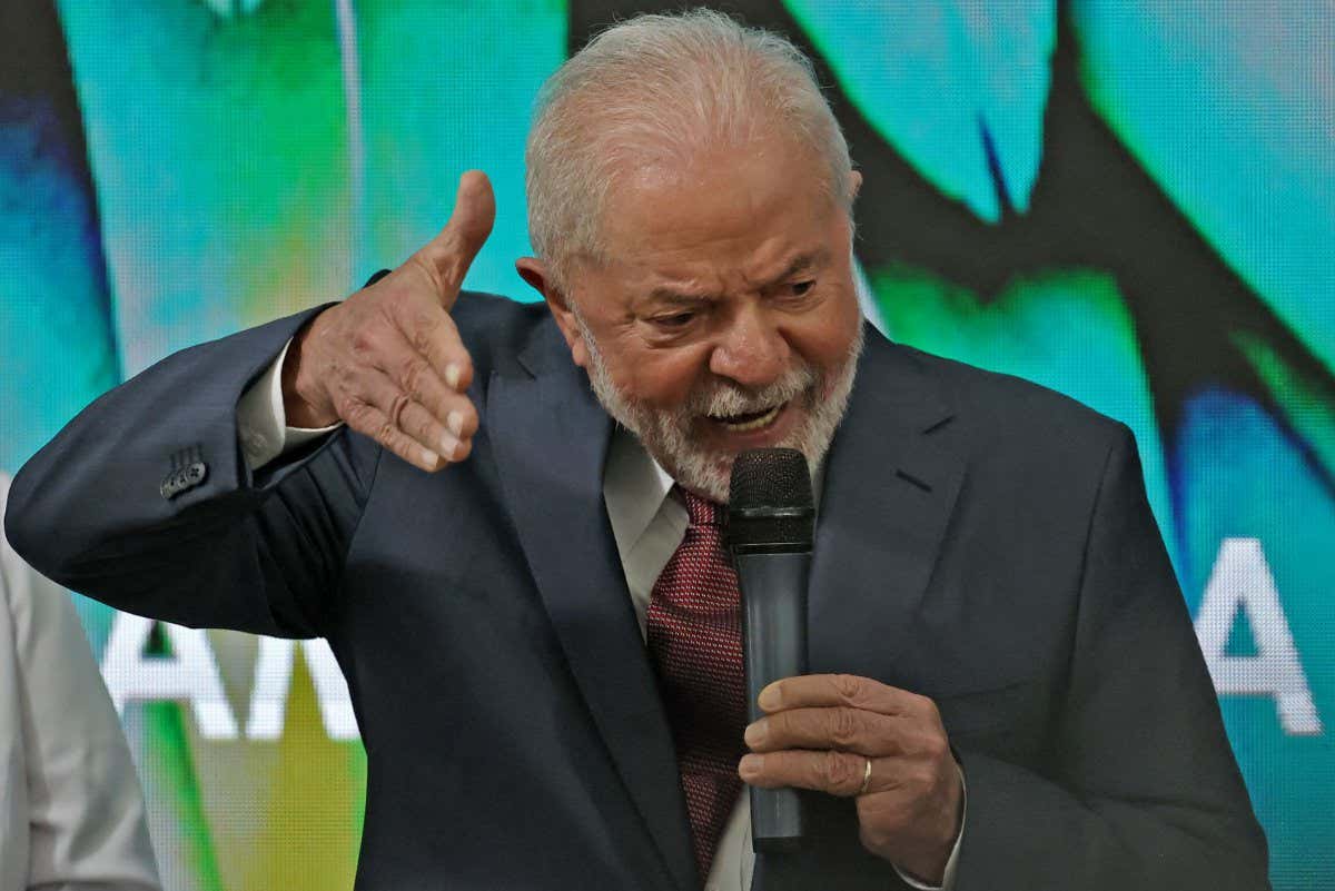 Luiz Inacio Lula da Silva speaking at COP27