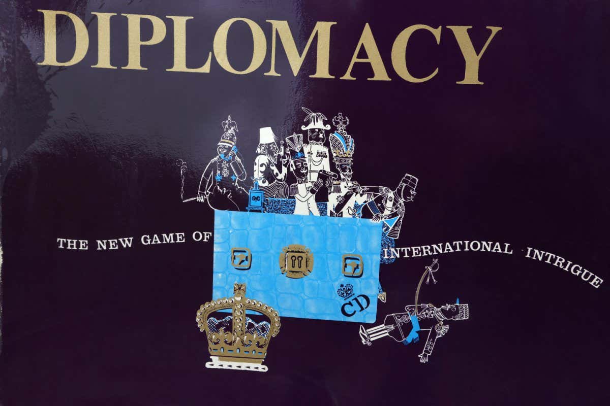 Diplomacy Board Game box