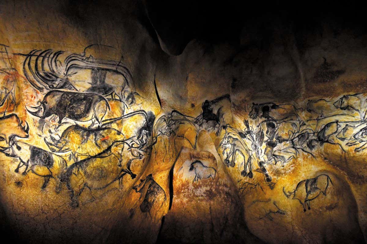 M26NDA Vallon-Pont-d'Arc (south-eastern France): OCaverne du Pont-d'ArcO, replica of the Chauvet Cave, registered as a Unesco World Heritage Site. It gathers