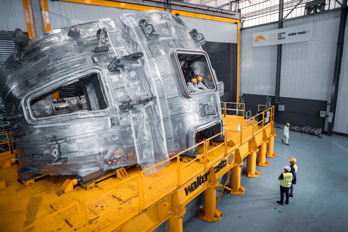 WALTER TOSTO COMPANY REPORT https://www.flickr.com/photos/fusionforenergy/52231537313/ Final assembly of Europe's sector 4 of the ITER Vacuum Vessel, Walter Tosto, Italy, May 2022.