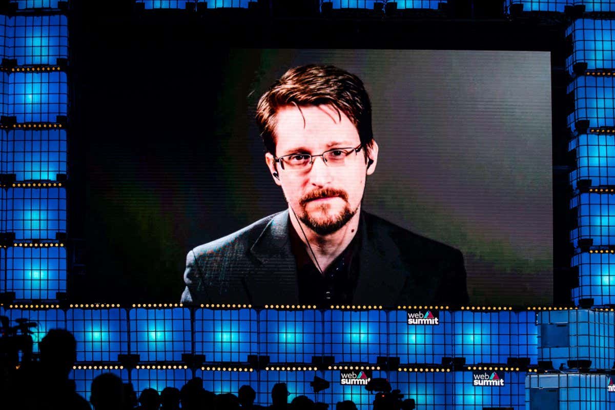 2A7XK59 Lisbon, Portugal. 4th Nov, 2019. Edward Snowden, former intelligence officer who served the CIA, NSA, and DIA for nearly a decade as a subject matter expert on technology and cyber security, speaks from Russia to the audience for an interview by James Ball, during the annual Web Summit technology conference in Lisbon. Credit: Henrique Casinhas/SOPA Images/ZUMA Wire/Alamy Live News