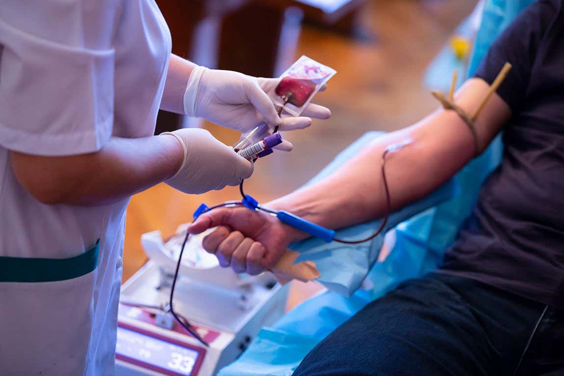 US proposes to ease blood donor restrictions on gay and bisexual men