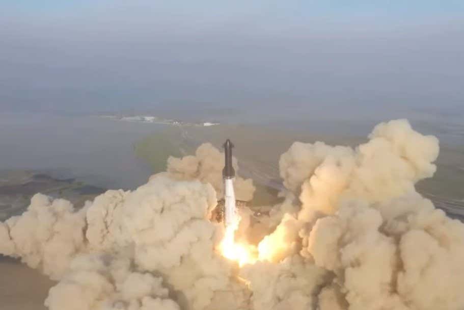 Starship exploded about 4 minutes after take off