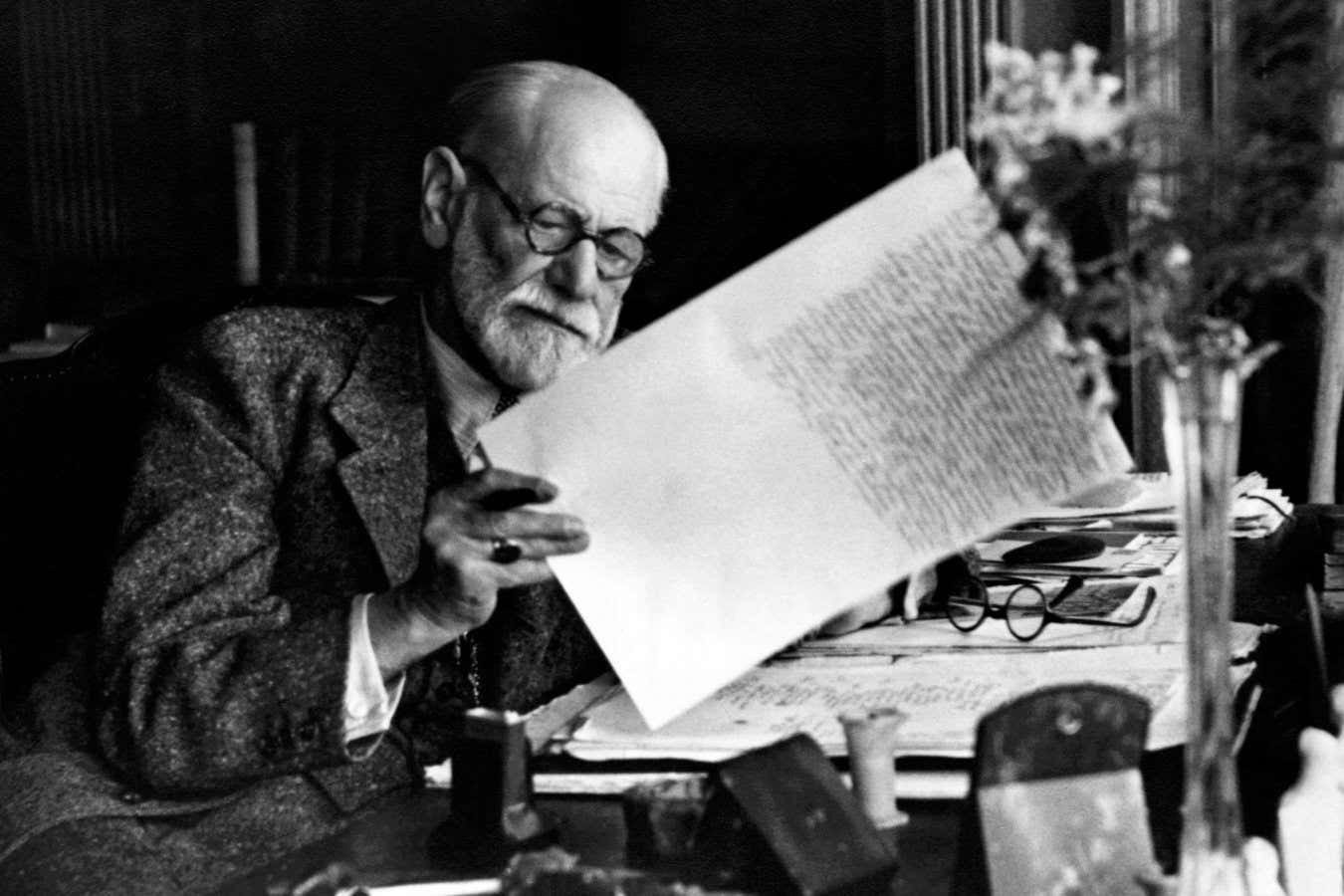 RB64AM Sigmund Freud (1856-1939). Austrian neurologist, known as the founding father of psychoanalysis