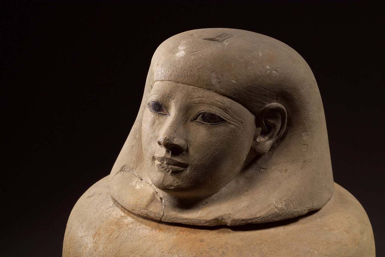 Canopic Jar of the Egyptian lady Senetnay