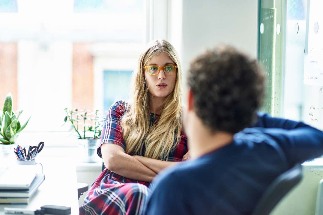 Talking Heads review: Cunning tale of how conversation creates worlds