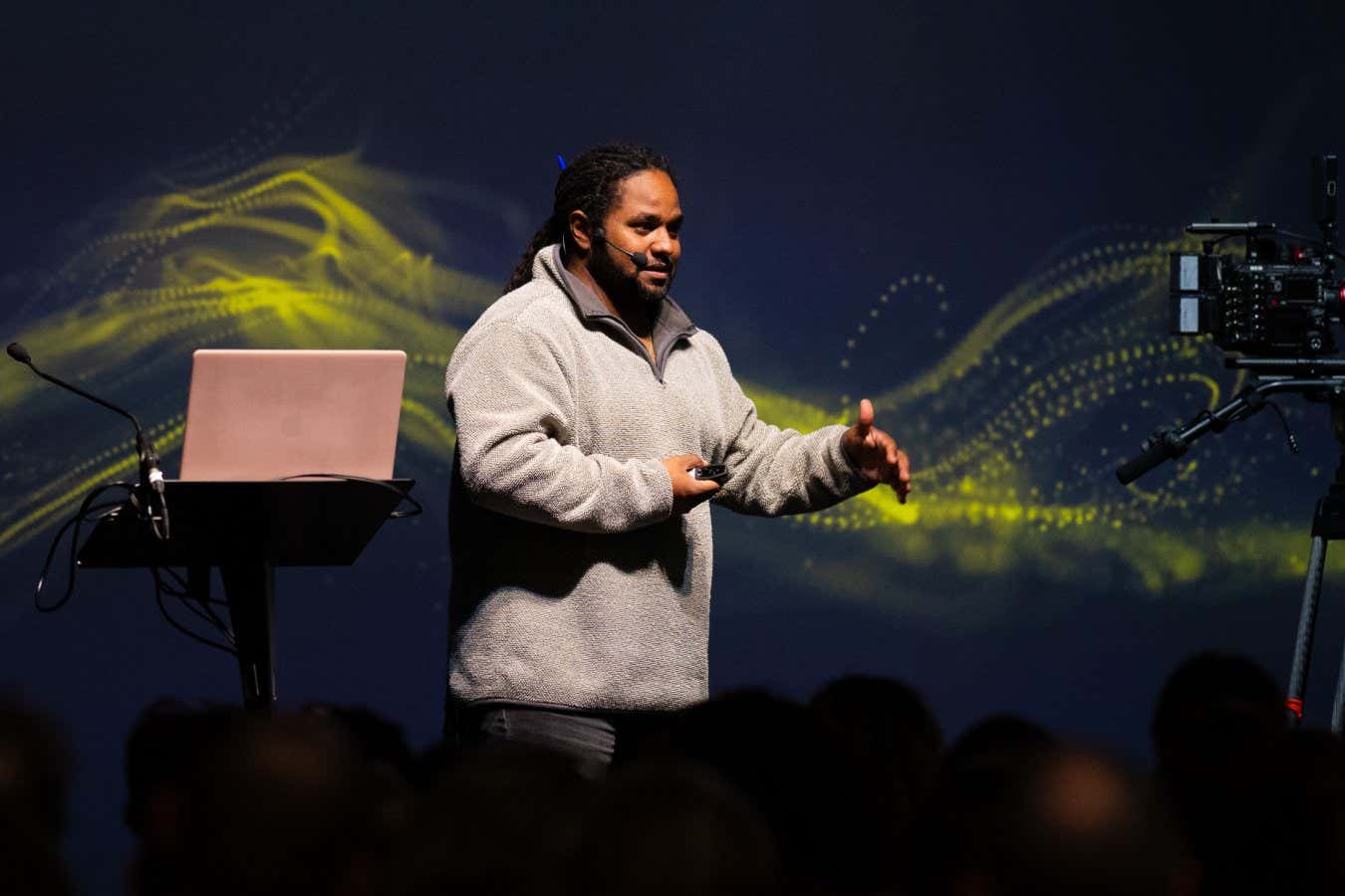 Hamza Yassin - Our Planet