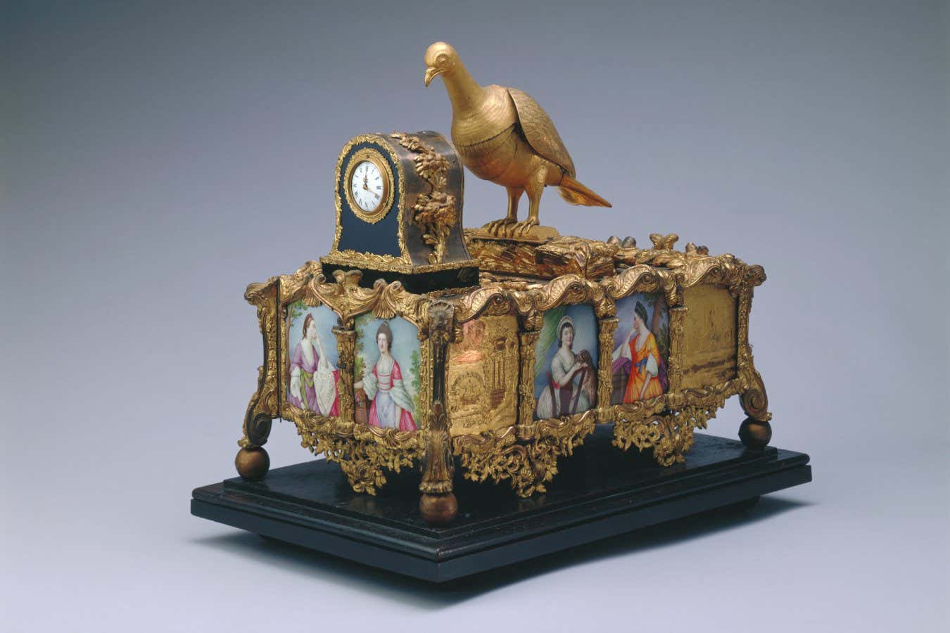 18_????????? European-style zimingzhong ? The Palace Museum