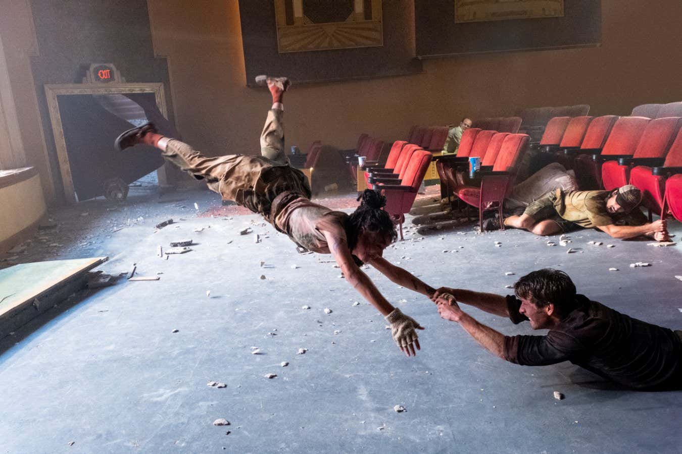 Warner Bros handout film still: Twisters. (from_left)_Lily_(Sasha_Lane)_and_Tyler_(Glen_Powell),_in_Twisters