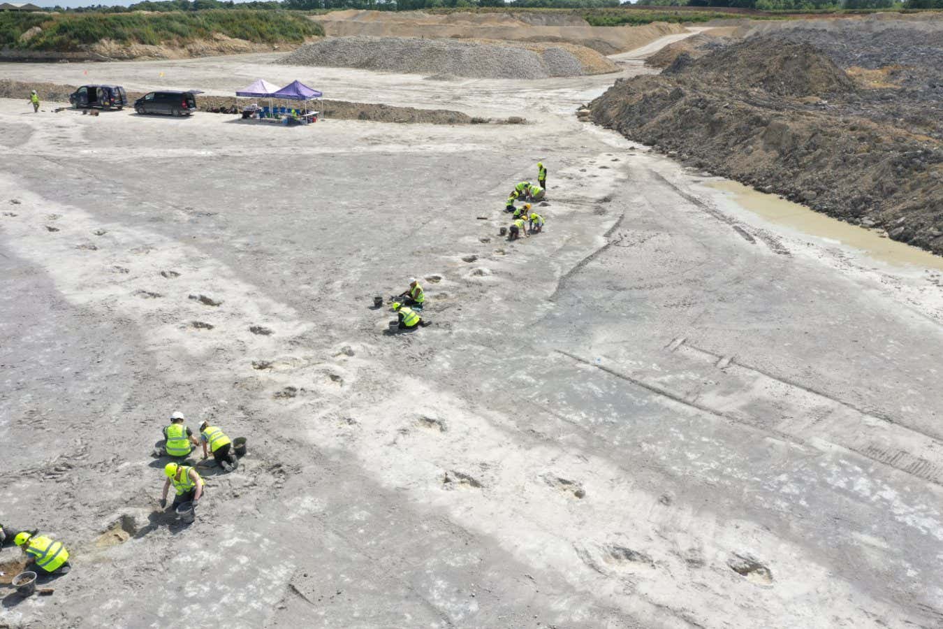 Dewars Farm dinosaur excavation_image credit University of Birmingham