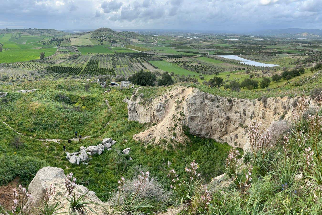 Sicilian ridges shaped by the megaflood